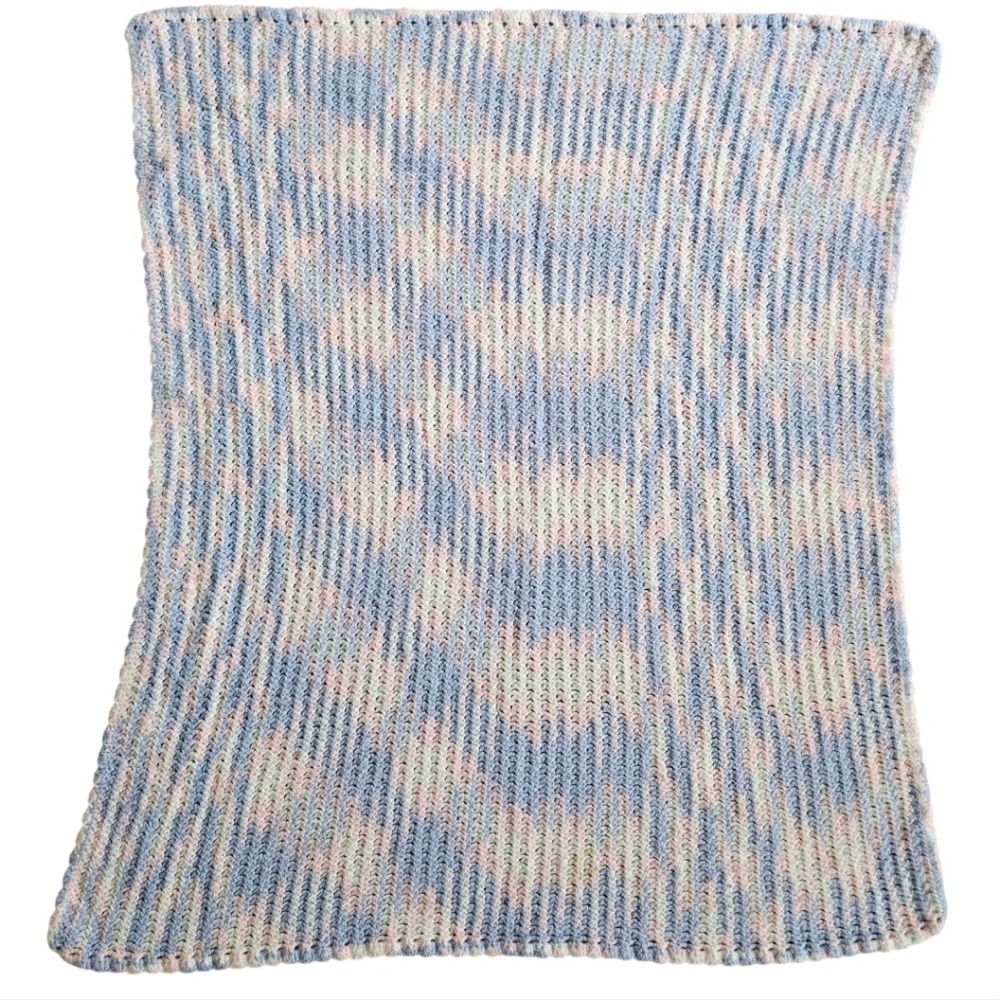 Handmade Crochet Baby Afghan Blanket Pastel Pink Blue Purple Scalloped‎ Edge